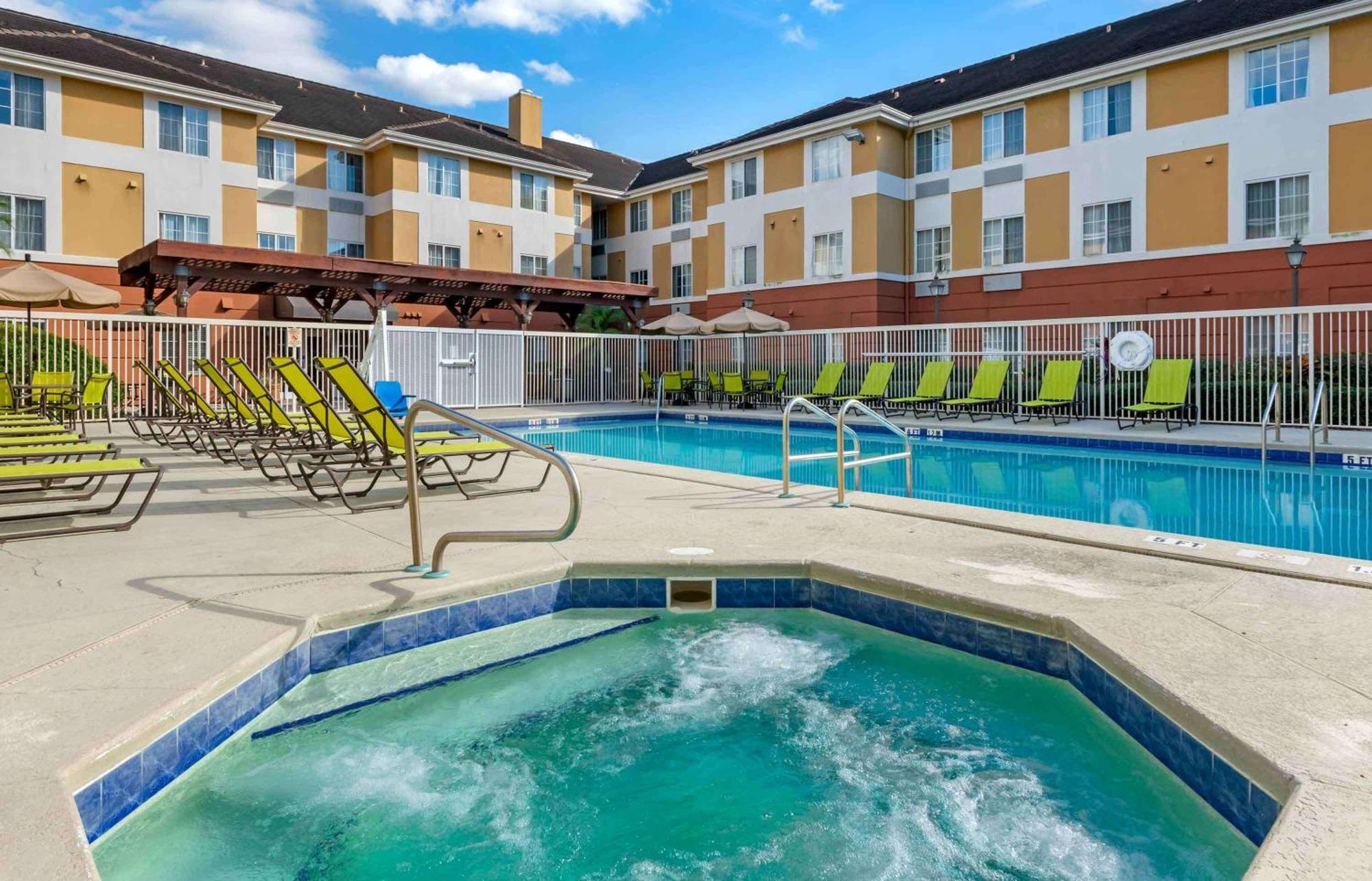 Extended Stay America Suites - Orlando - Convention Center - Universal Blvd Williamsburg Exterior foto